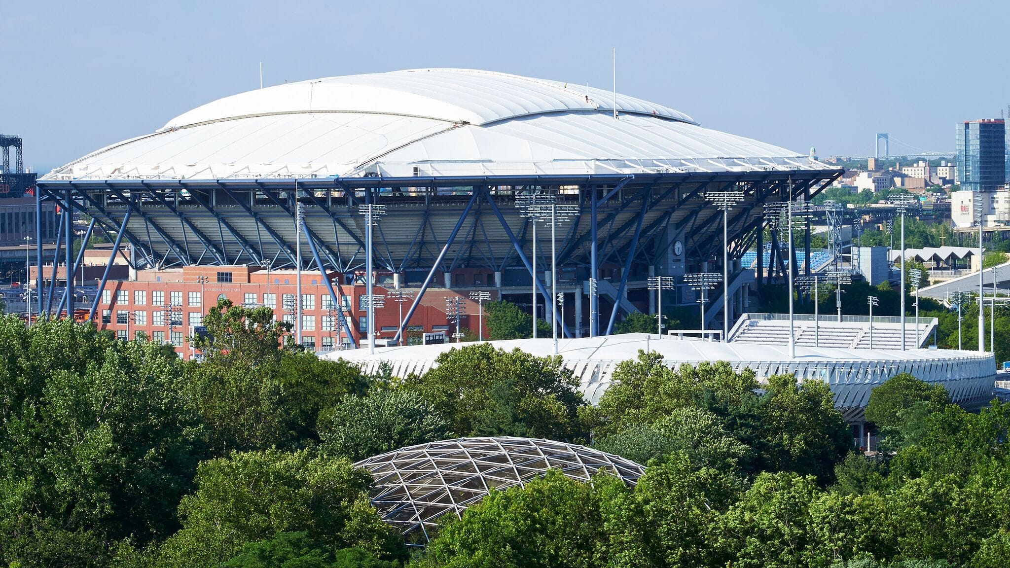 Arthur Ashe Stadium Debuted A New Retractable Roof During